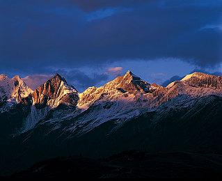 《古墓丽影4-6：复刻版》公布 明年2月14日登陆全平台